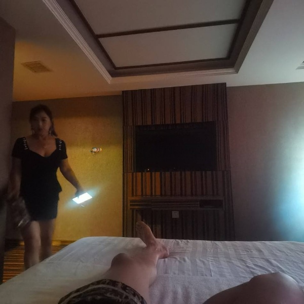 导航九龙街八号浴宫，八号也是老